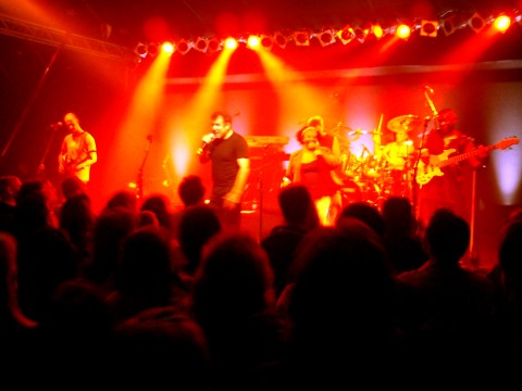 Johnny Clegg im Kulturzelt Kassel, 20.07.2005 (copyright asco)